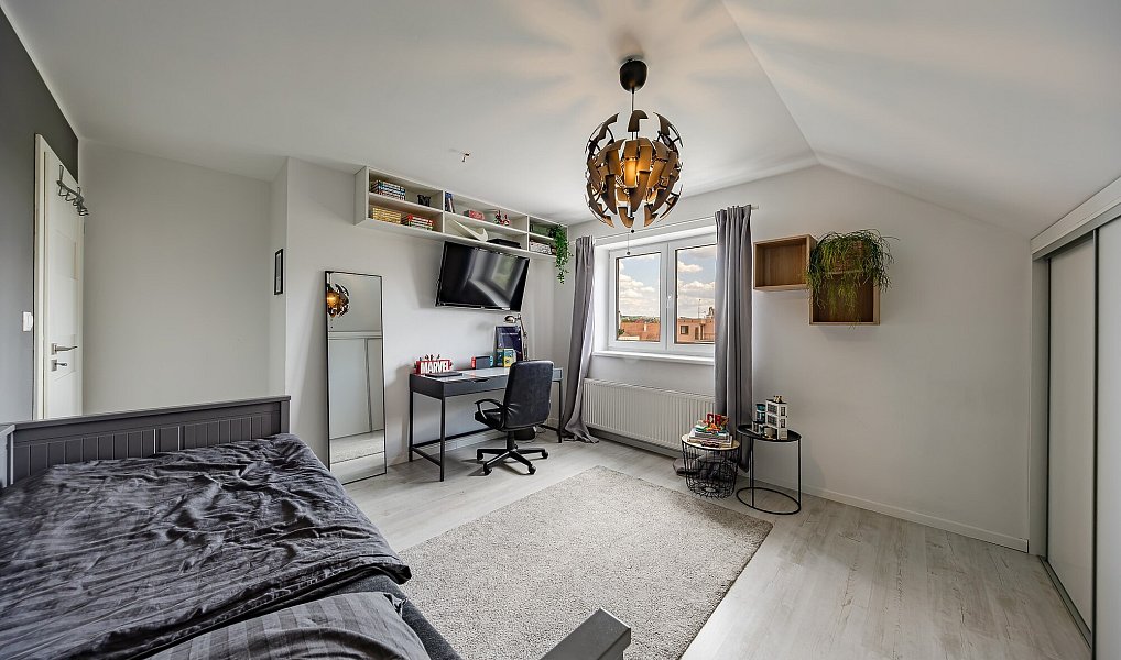 Prodej domu 206 m² s pozemkem 637 m², Staré Město – náhled fotky 22