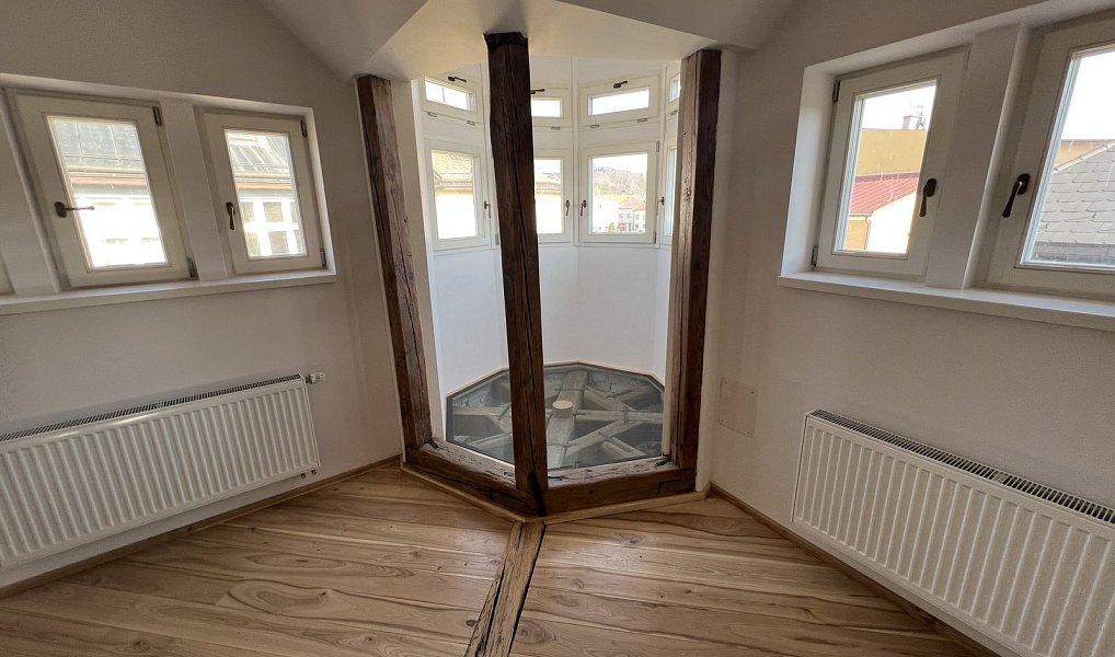 Pronájem kanceláře 174 m², Rožnov pod Radhoštěm – náhled fotky 7