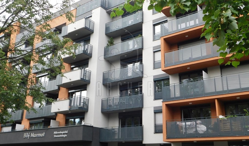 Prodej bytu 1+kk 43 m², Praha – náhled fotky 9