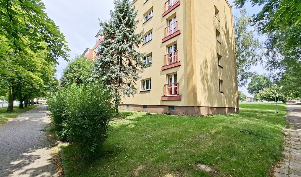 Prodej bytu 2+1 56 m², Karviná – náhled fotky 2