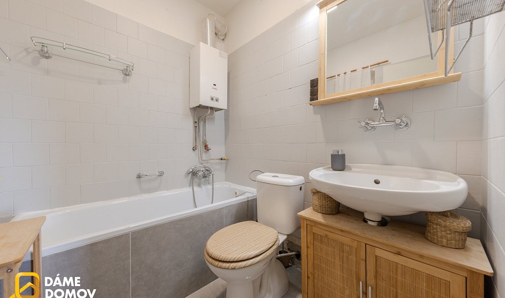 Prodej domu 100 m² s pozemkem 73 m², Zlín – náhled fotky 12