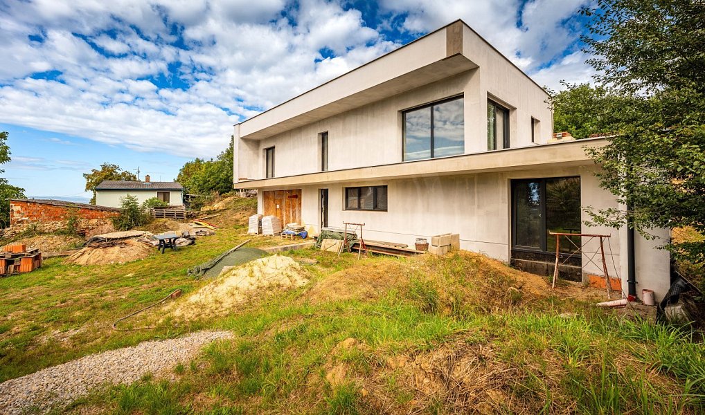 Prodej domu 322 m² s pozemkem 1 256 m², Rudolfov – náhled fotky 2