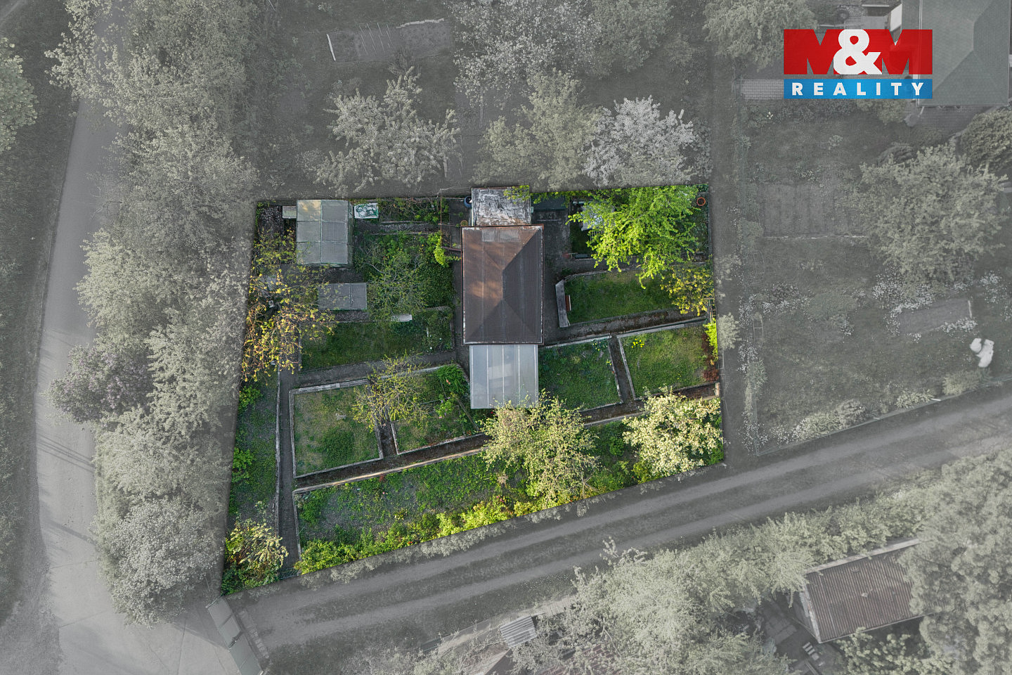 Prodej chaty/chalupy 40 m² s pozemkem 300 m² — photo 2