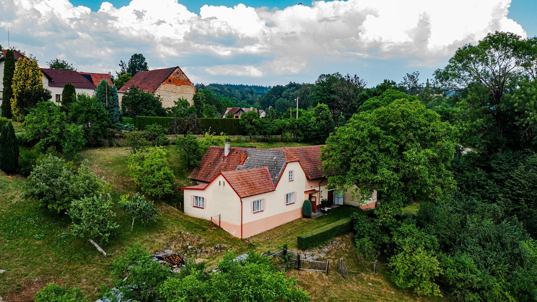 Prodej domu 408 m² s pozemkem 844 m²