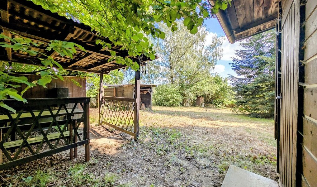 Prodej stavebního pozemku 1 590 m², Herálec – náhled fotky 9