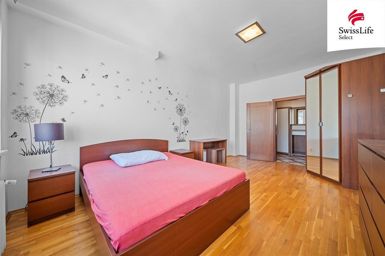 Pronájem bytu 2+kk 55 m²