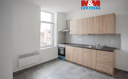 Pronájem bytu 1+1 45 m², Nádražní, Sokolov