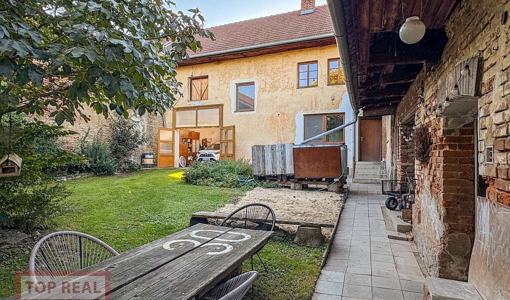 Prodej domu 295 m² s pozemkem 1 530 m², Zlobice – náhled fotky 28