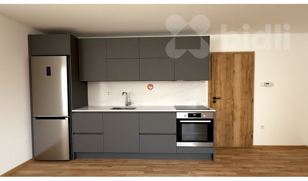 Prodej domu 140 m² s pozemkem 327 m², Evaň – náhled fotky 8