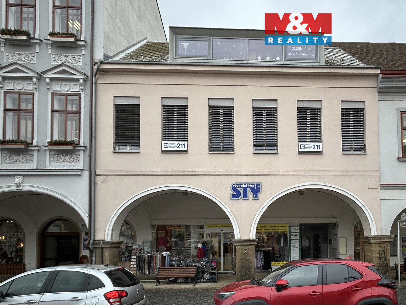 Pronájem kanceláře 200 m²