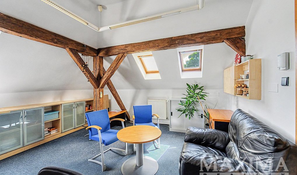 Prodej kanceláře 250 m², Praha – náhled fotky 8