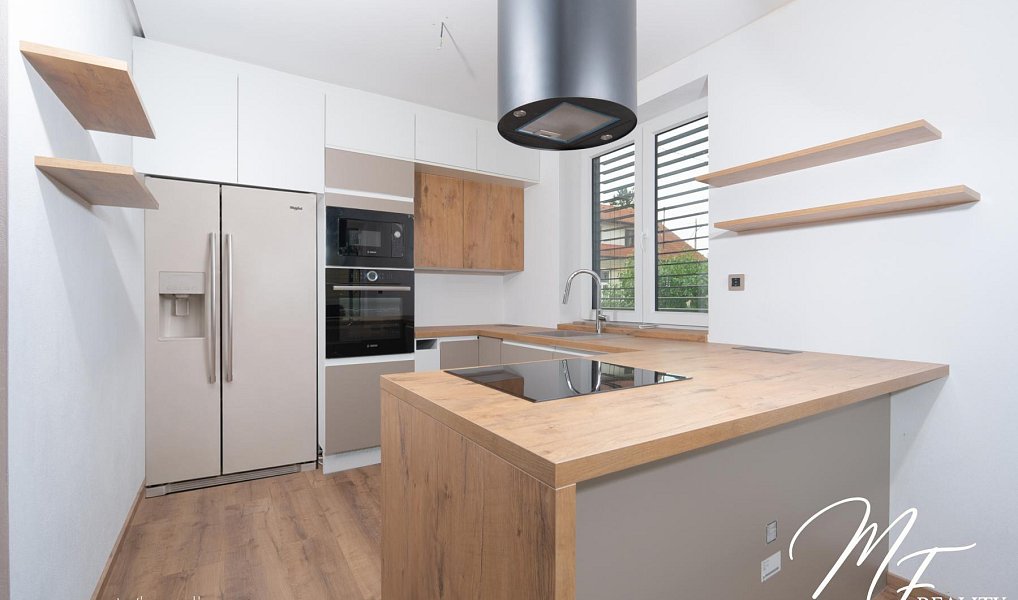 Prodej domu 106 m² s pozemkem 278 m², Chrást – náhled fotky 8