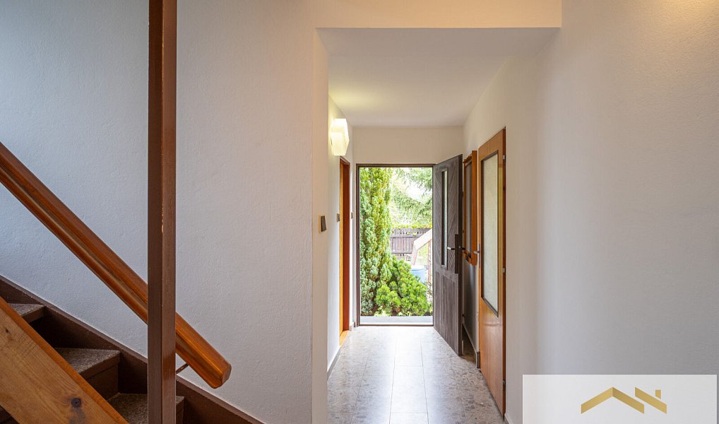 Prodej domu 90 m² s pozemkem 592 m², Tehov – náhled fotky 10
