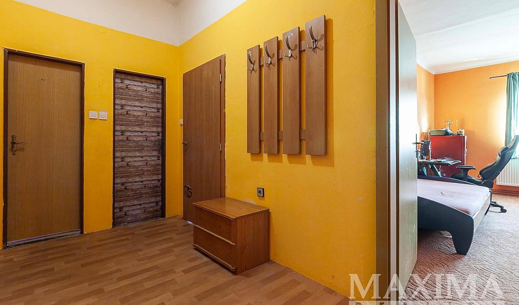 Prodej bytu 3+1 98 m², Klatovy – náhled fotky 3