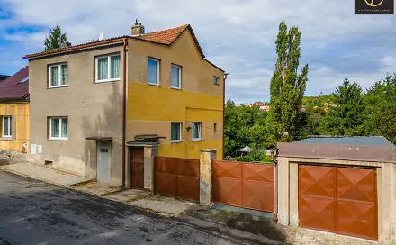 Prodej domu 150 m² s pozemkem 726 m², Kladno - Švermov