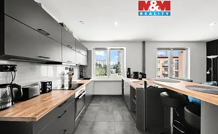 Prodej bytu 3+kk 72 m², 5. května, Dobroměřice, okres Louny