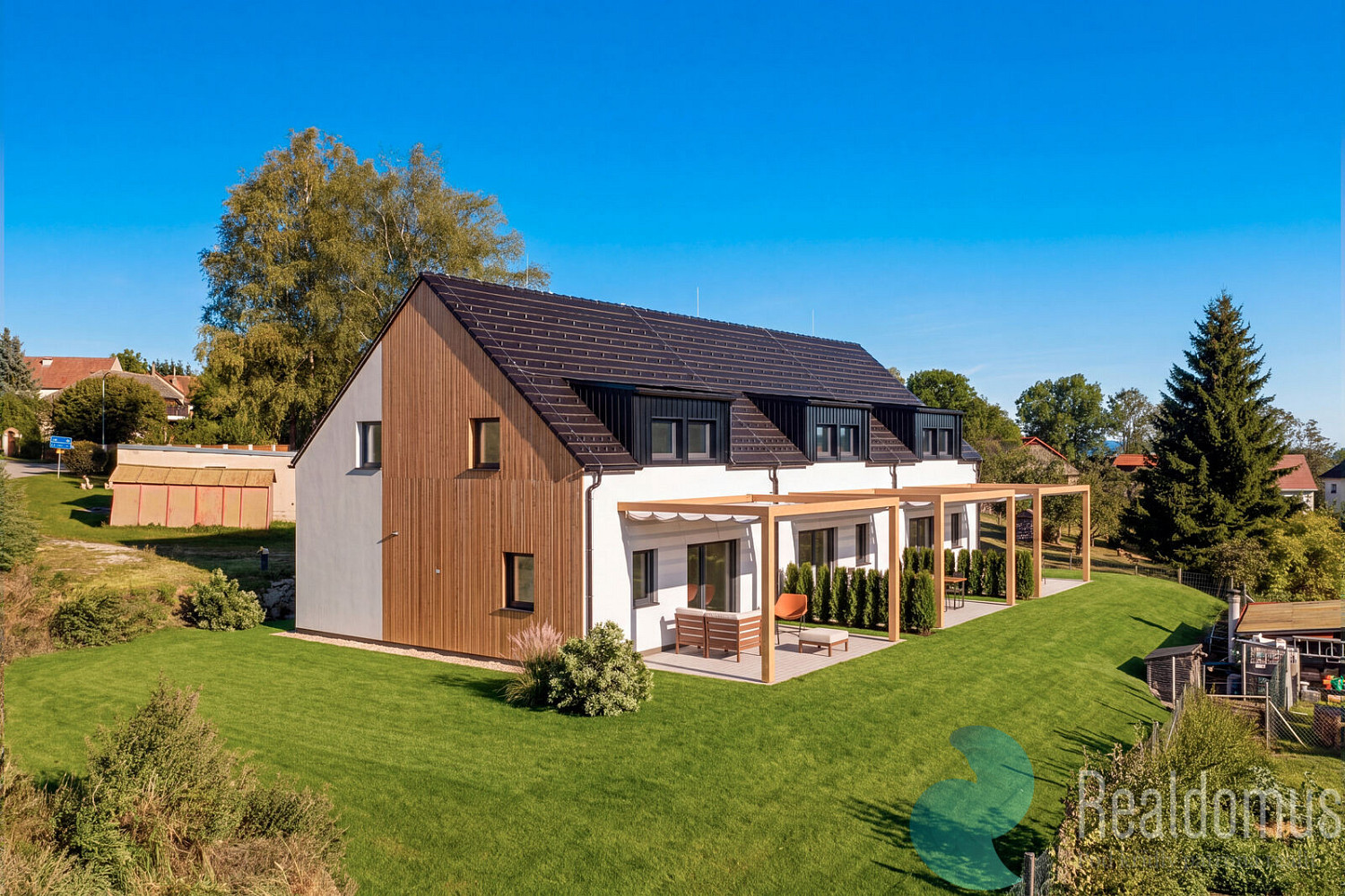 Prodej domu 115 m² s pozemkem 322 m²