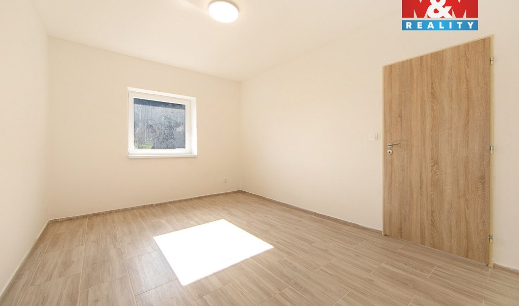 Prodej nájemního domu, činžáku 1 159 m², Ústí nad Orlicí – náhled fotky 27