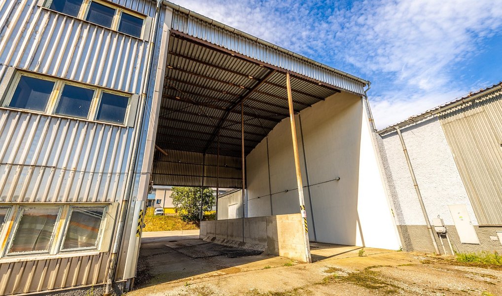 Prodej výrobních prostor 9 957 m², Kájov – náhled fotky 15