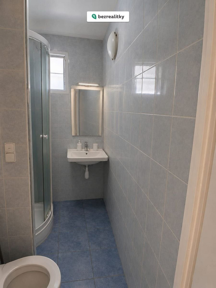 Prodej bytu 2+1 62 m² — photo 2