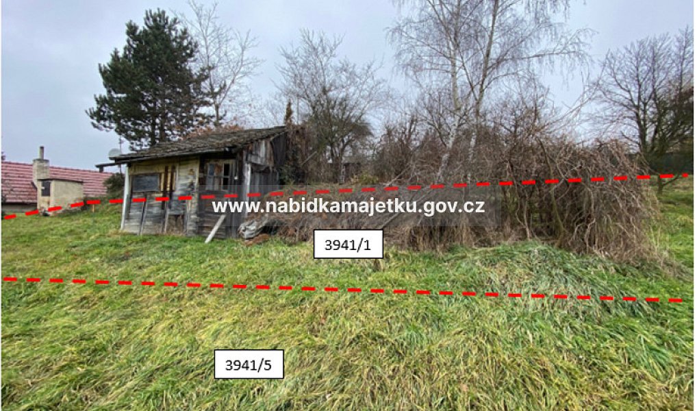Prodej zahrady 2 413 m², Kudlovice – náhled fotky 3