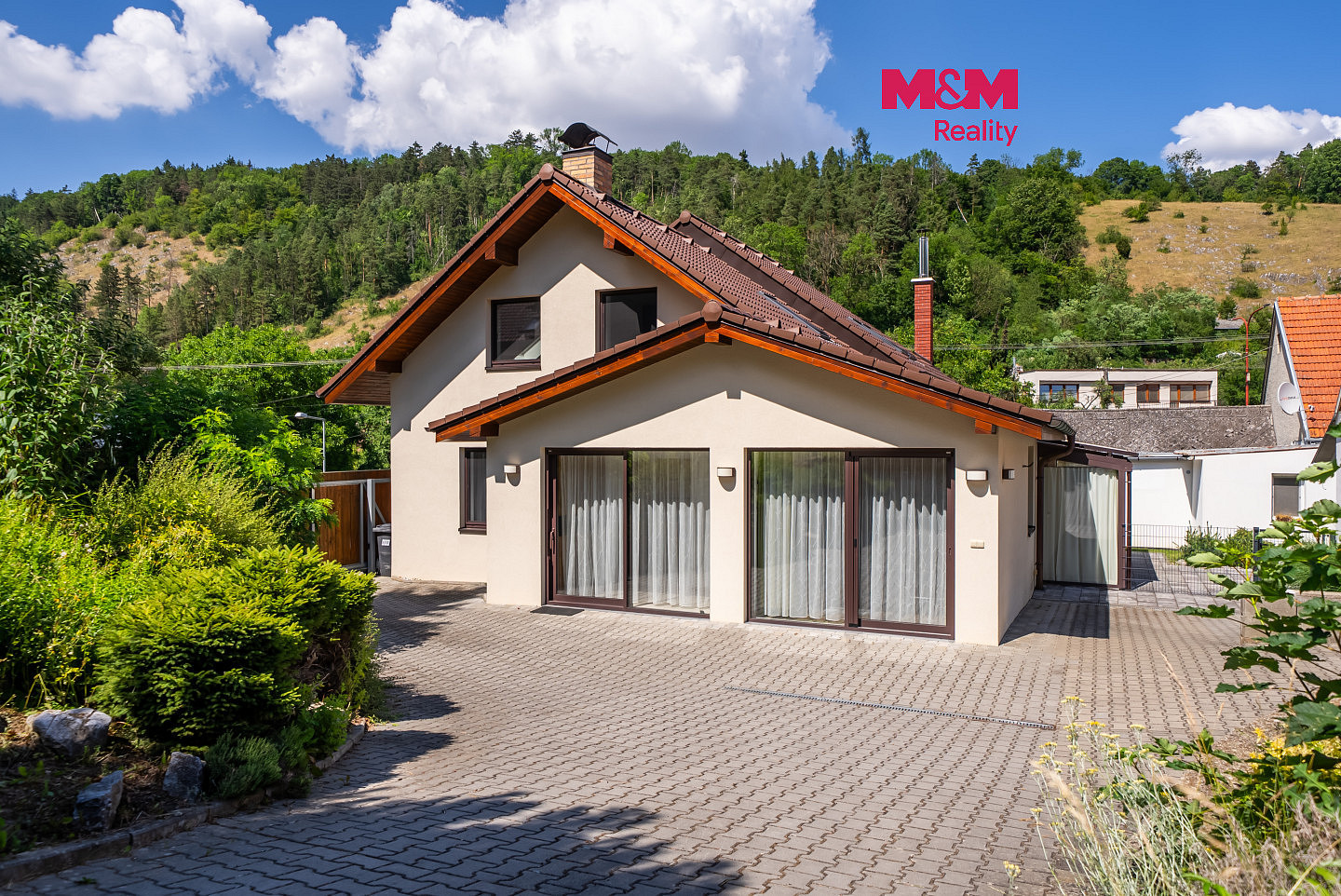 Prodej domu 170 m² s pozemkem 1 928 m²