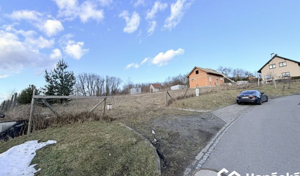 Prodej stavebního pozemku 1 160 m², Stará Ves – náhled fotky 6