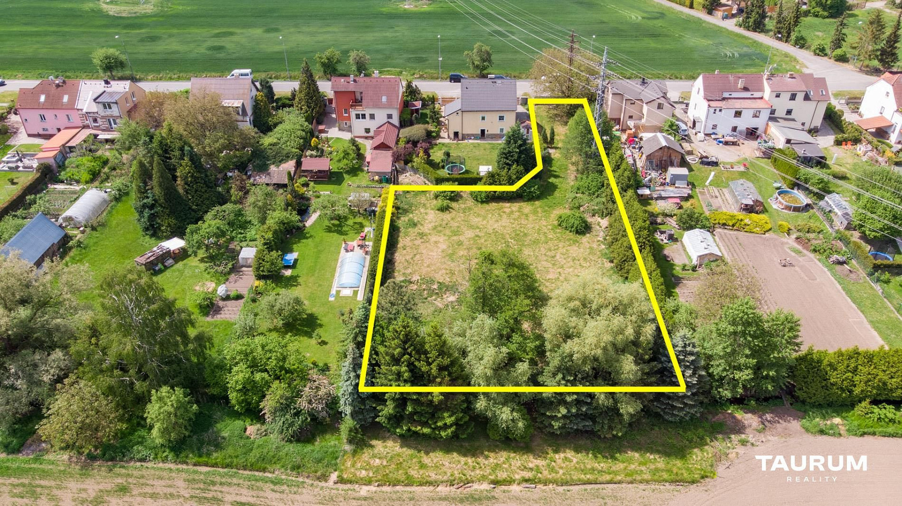 Prodej stavebního pozemku 1 929 m²
