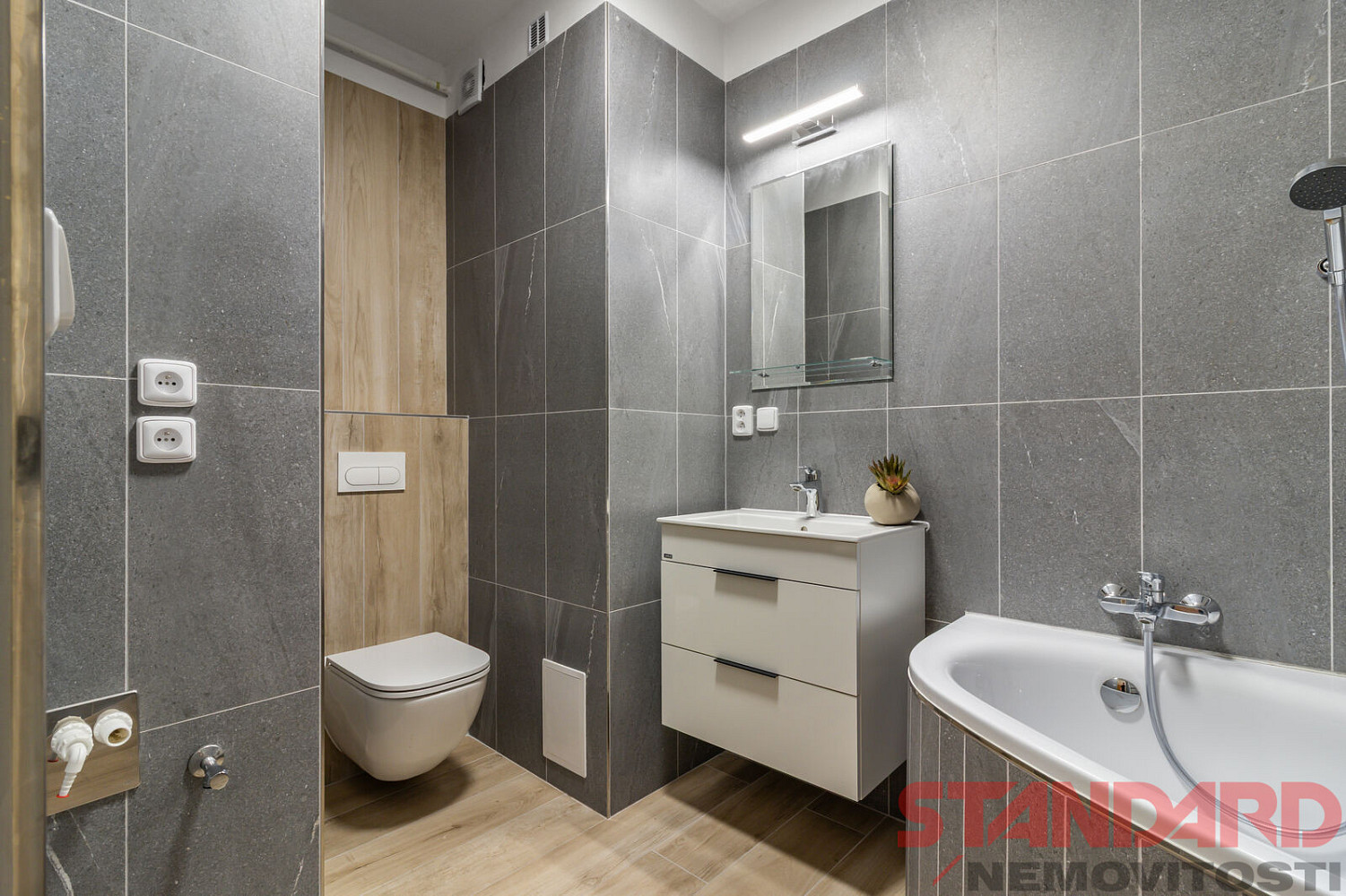 Prodej bytu 2+kk 52 m² – fotografie 3