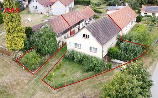 Prodej domu 100 m² s pozemkem 422 m², Pelhřimov - Skrýšov