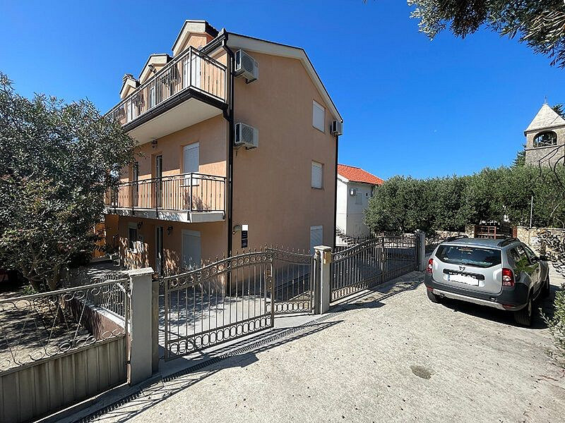 Prodej ubytovacího objektu 204 m²
