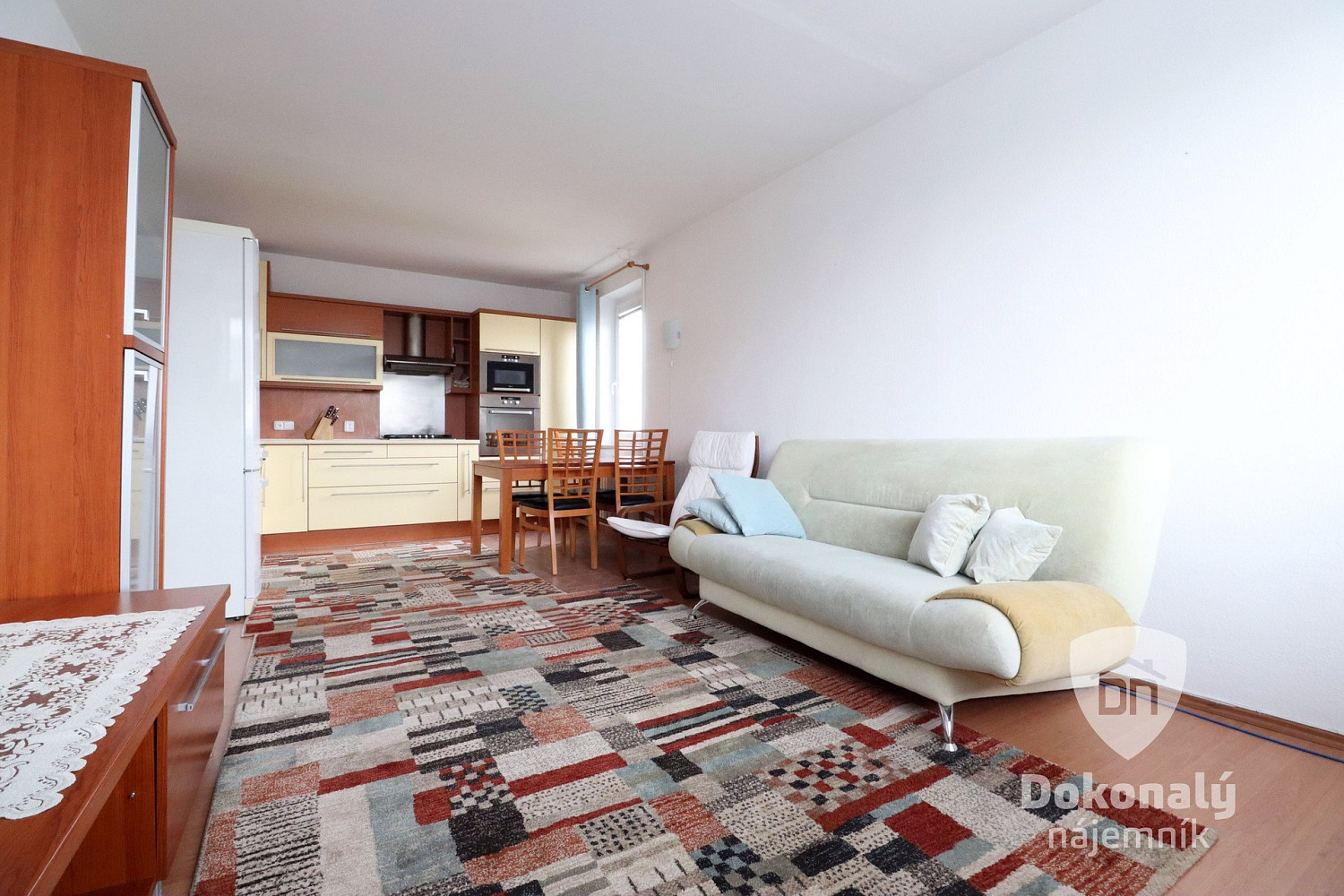 Pronájem bytu 3+kk 65 m² – fotografie 2