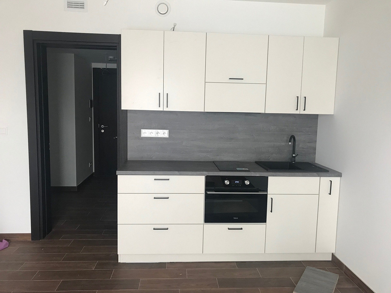 Pronájem bytu 1+kk 35 m²