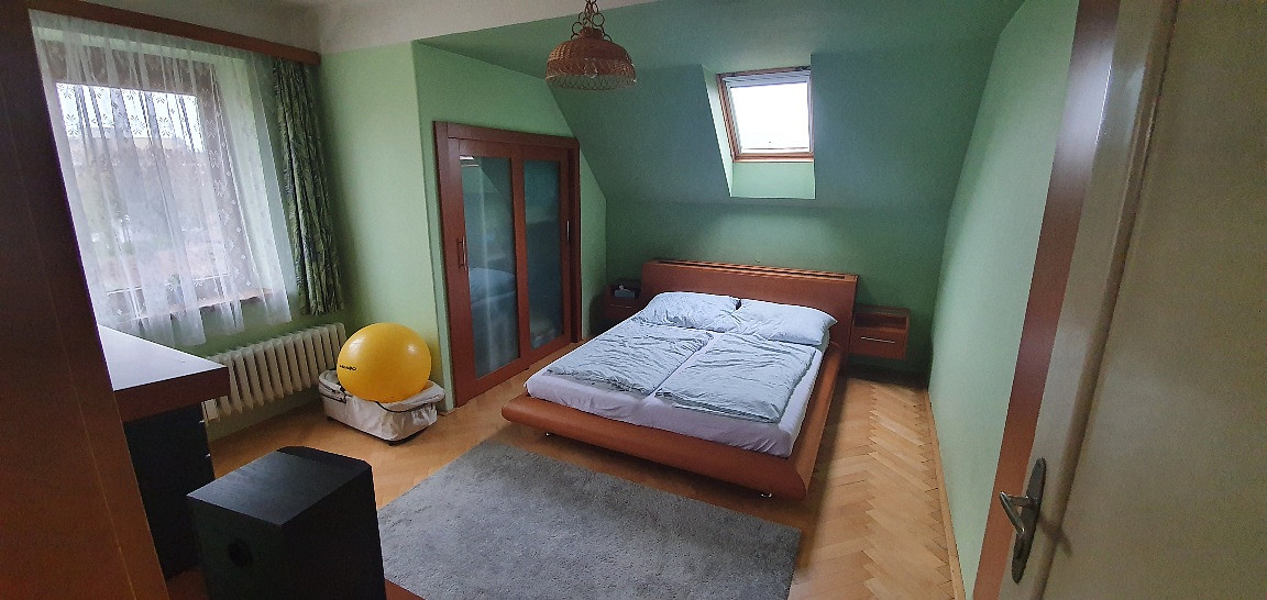 Pronájem bytu 3+kk 81 m² – fotografie 3
