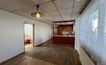 Pronájem komerčního objektu (jiného typu) 62 m², Strážnická, Mělník