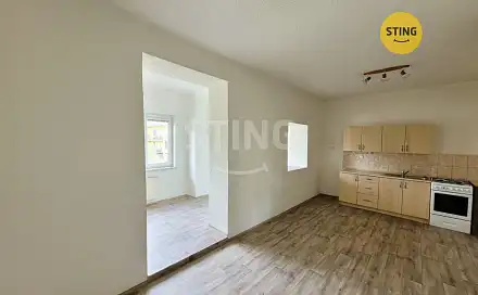 Pronájem bytu 2+kk 58 m², Englišova, Opava - Předměstí