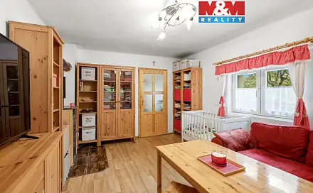 Prodej chaty/chalupy 32 m² s pozemkem 760 m², Nesvačily, okres Beroun