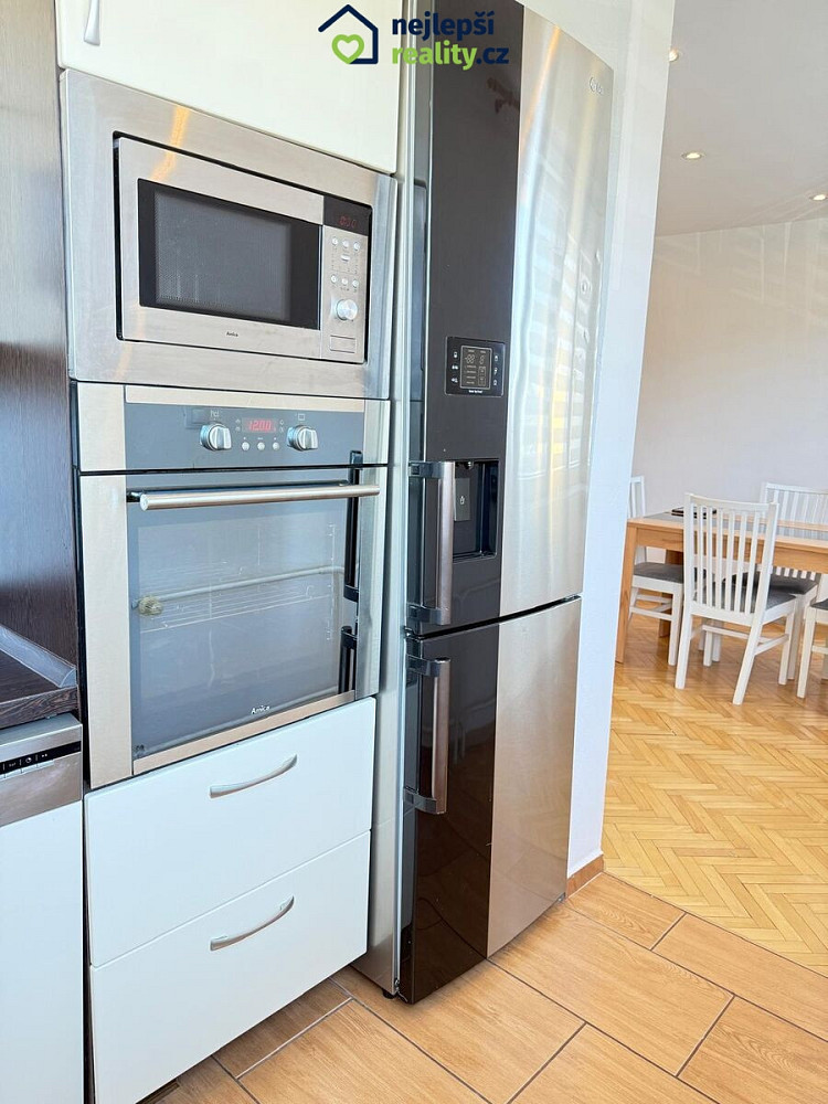 Pronájem bytu 2+1 53 m² – fotografie 2