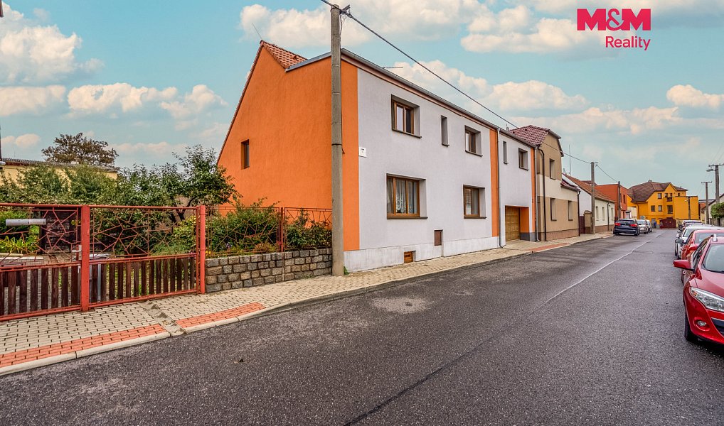 Prodej domu 203 m² s pozemkem 654 m², Hostivice – náhled fotky 13