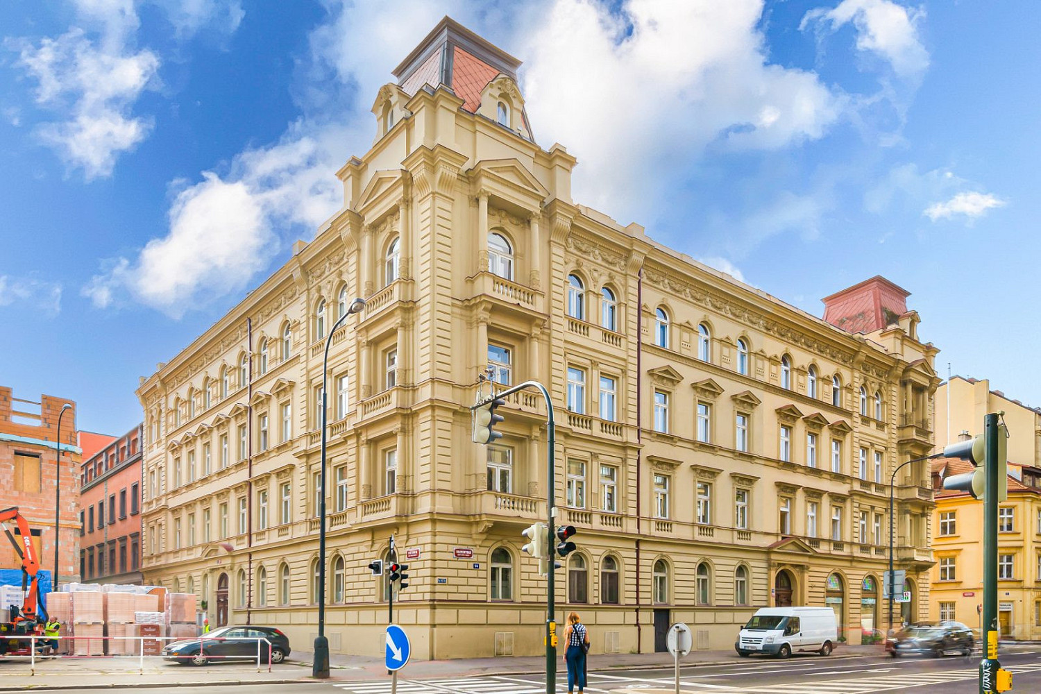 Pronájem kanceláře 104 m²