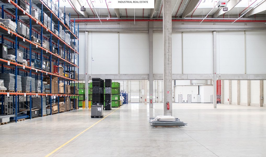 Pronájem výrobních prostor 3 553 m², Solnice – náhled fotky 6