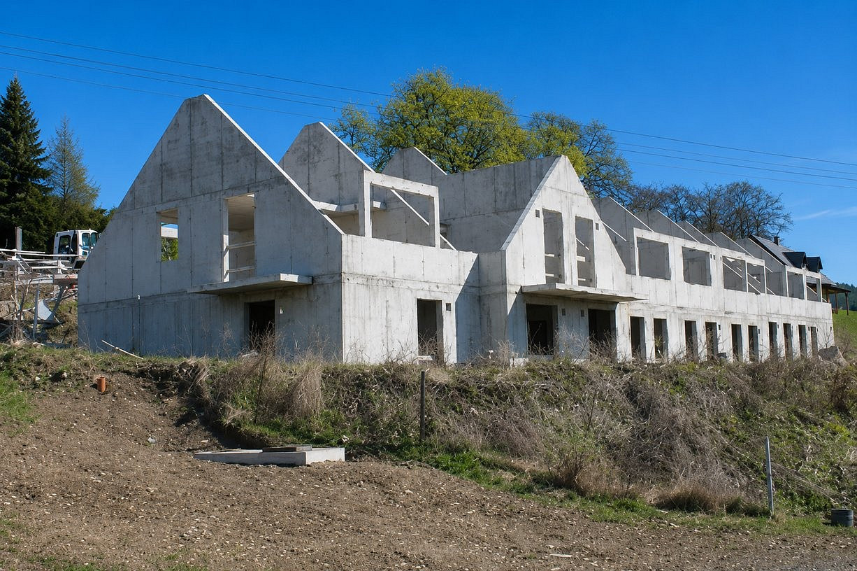 Dražba komerčního objektu (jiného typu) 933 m² — photo 3