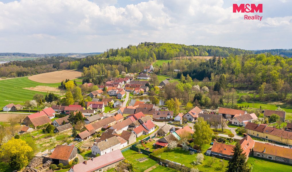 Prodej chaty/chalupy 140 m² s pozemkem 279 m², Bělčice – náhled fotky 14