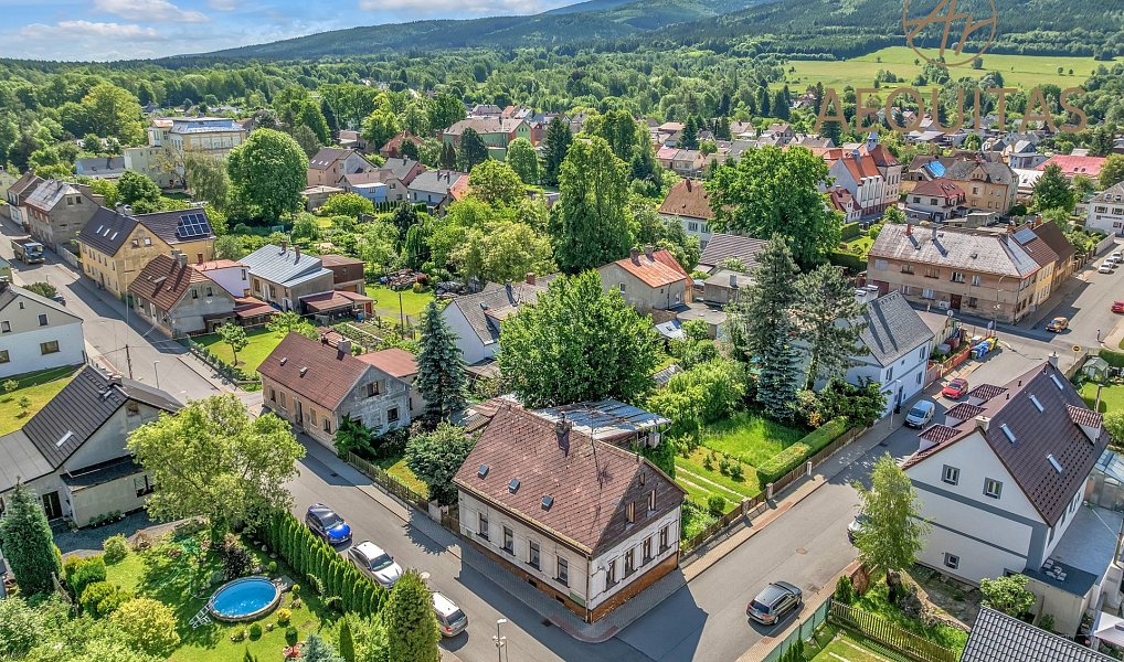 Prodej domu 205 m² s pozemkem 818 m², Nové Město pod Smrkem – náhled fotky 29