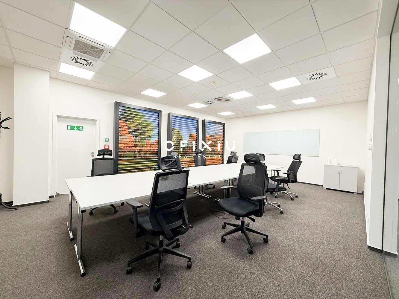 Pronájem kanceláře 742 m² – fotografie 3