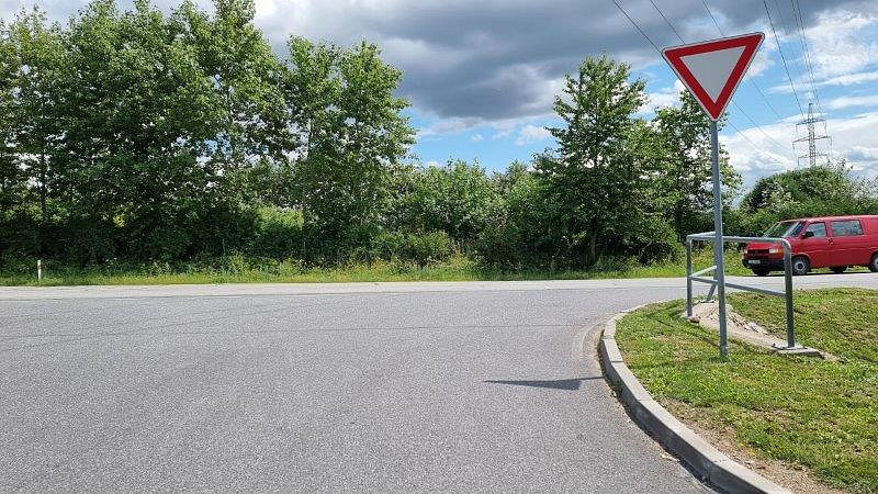 Prodej komerčního pozemku 23 400 m² – pohled 6