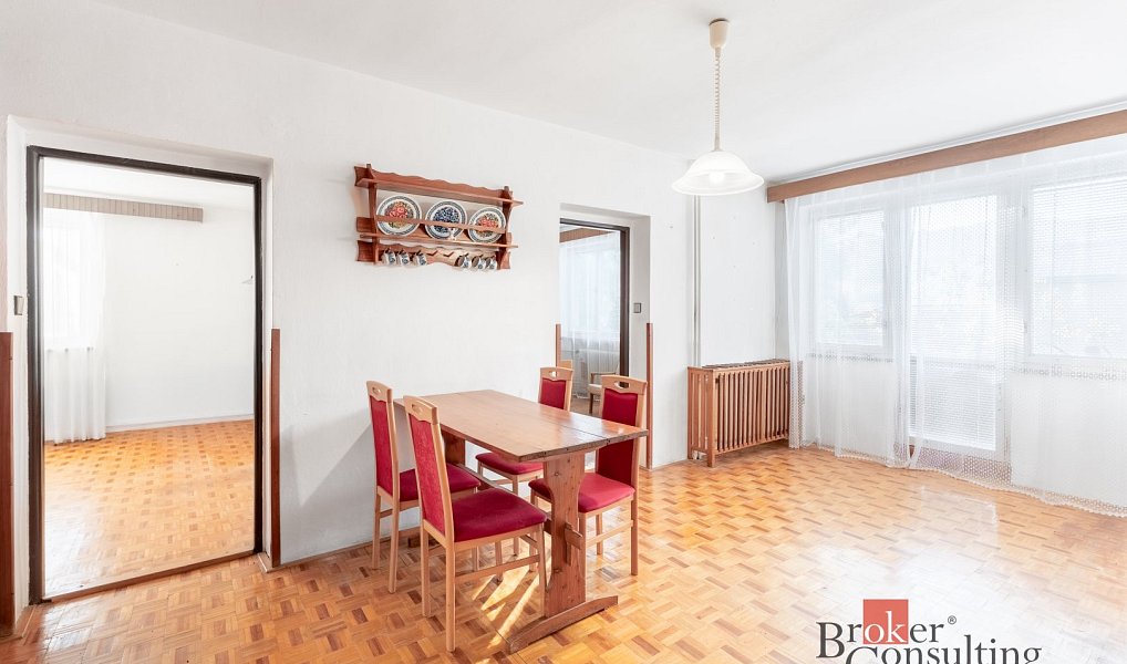 Prodej domu 308 m² s pozemkem 800 m², Sehradice – náhled fotky 3