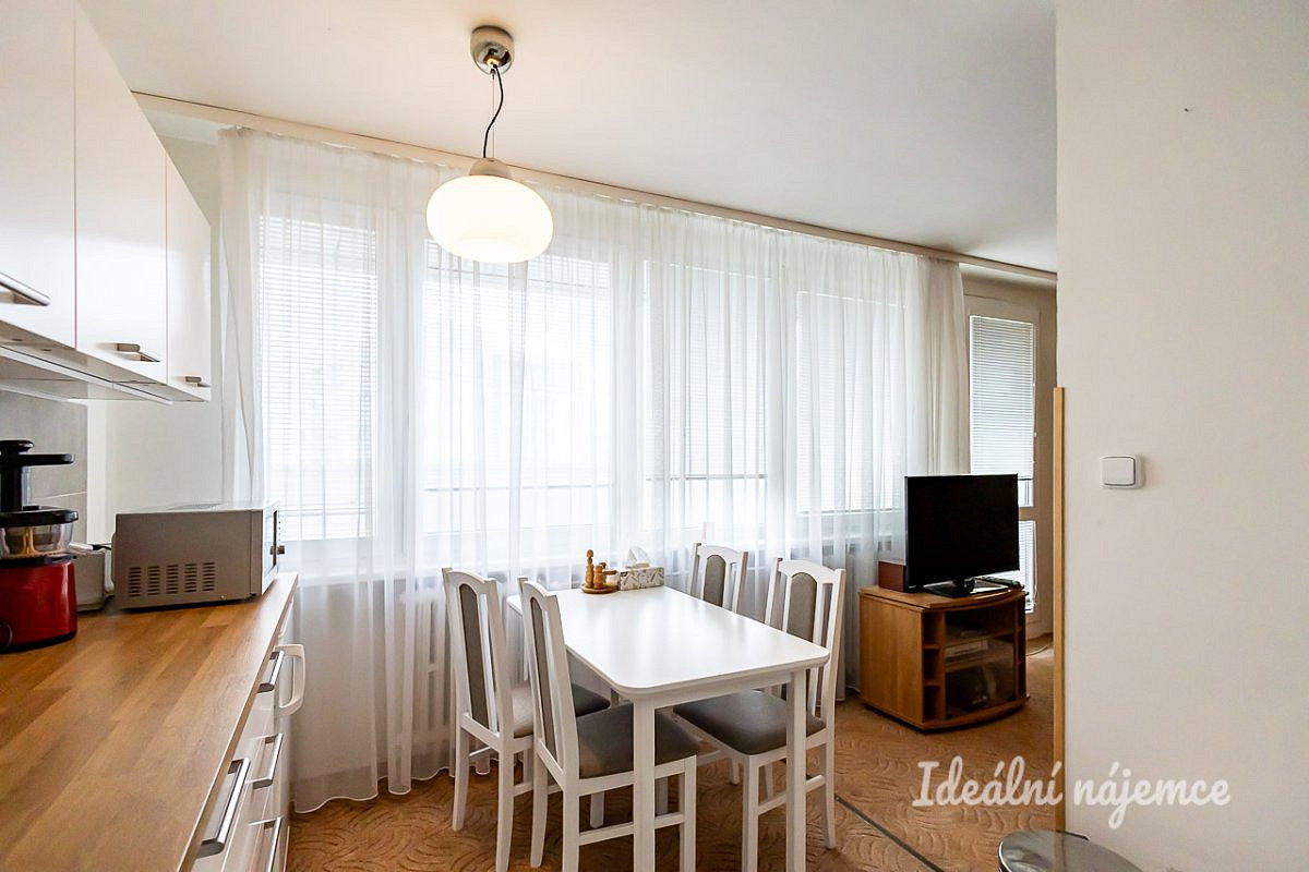 Pronájem bytu 3+1 78 m² – fotografie 4