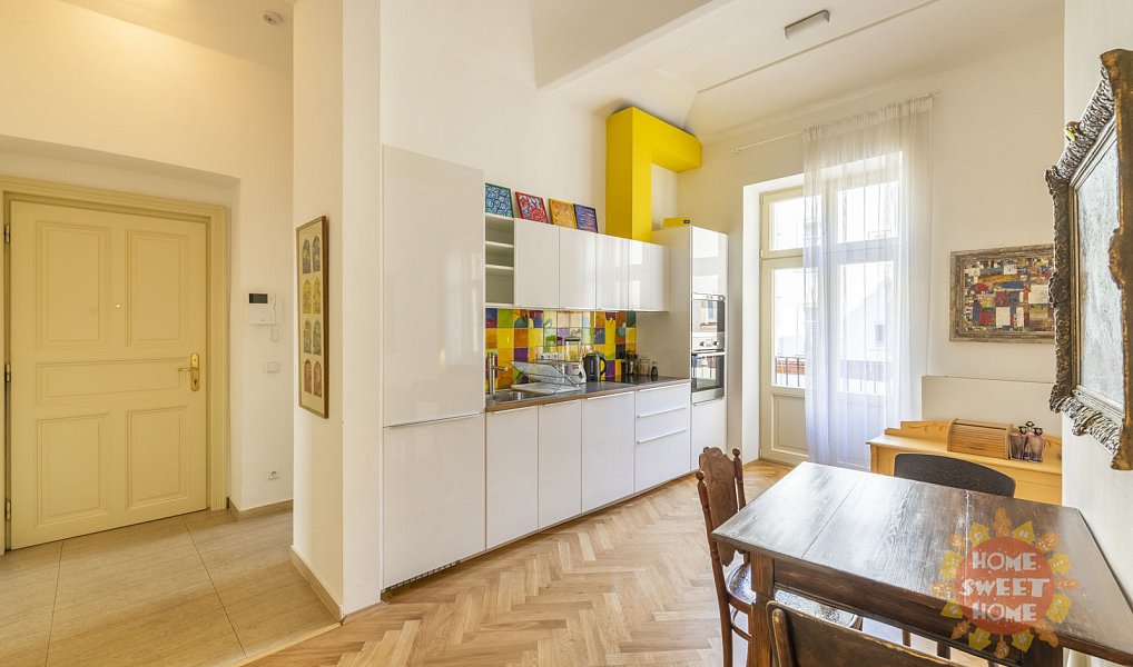 Pronájem bytu 2+kk 65 m², Praha – náhled fotky 9