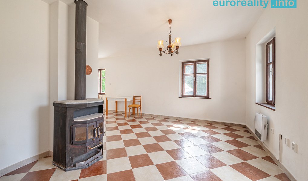 Prodej domu 101 m² s pozemkem 281 m², Kovářská – náhled fotky 2